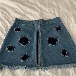 Honey Punch Denim Star Skirt - M